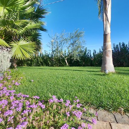 קונברסאנו Malia Holiday Villa מראה חיצוני תמונה