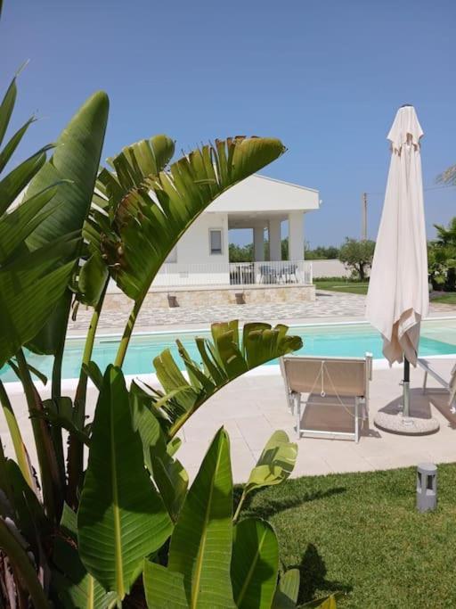 קונברסאנו Malia Holiday Villa מראה חיצוני תמונה